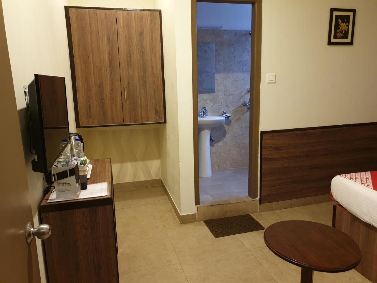 Hotel Indiana Shillong Kültér fotó